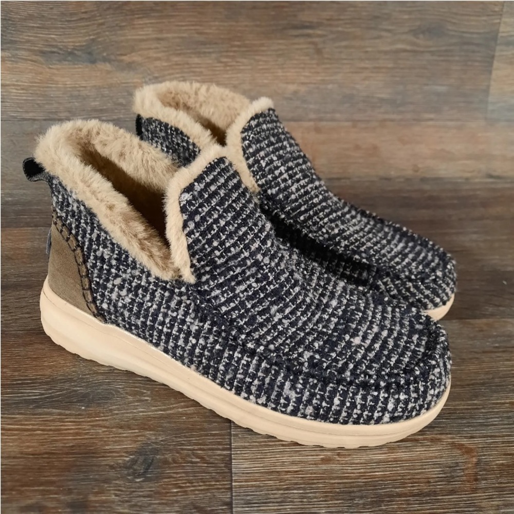 NWOT- Never worn, Hey Dude Dennys Women’s Tan slip on comfort bootie boots.